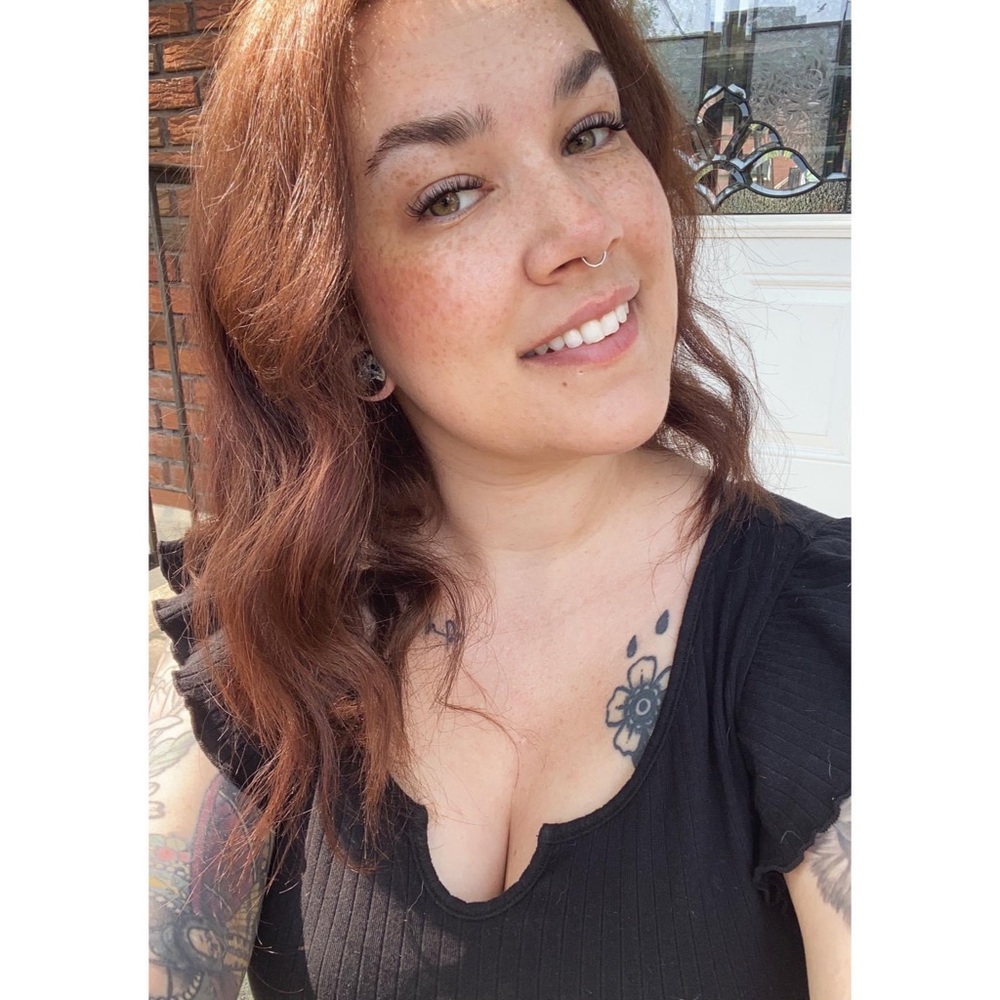 Meet your Posher, Naomi